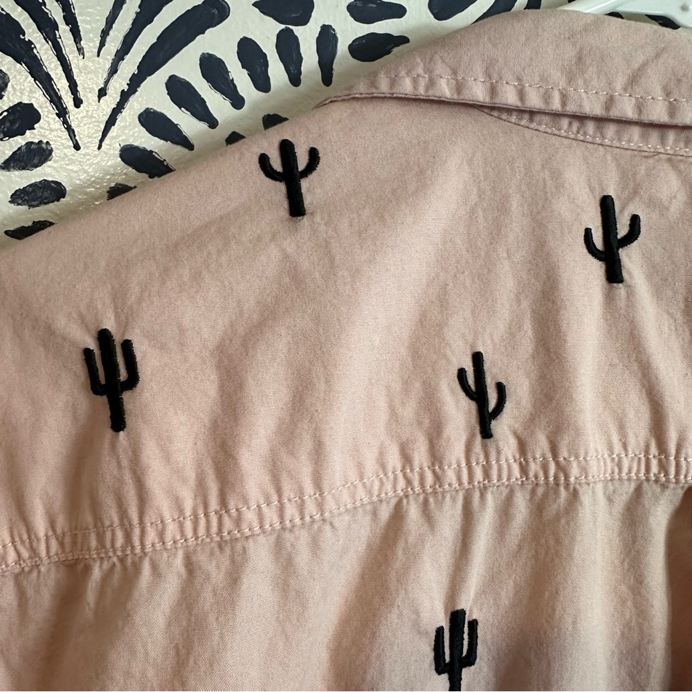 Pacsun Light Pink Embroidered Cactus Short Sleeve Cotton Button Down Shirt - Picture 6 of 9